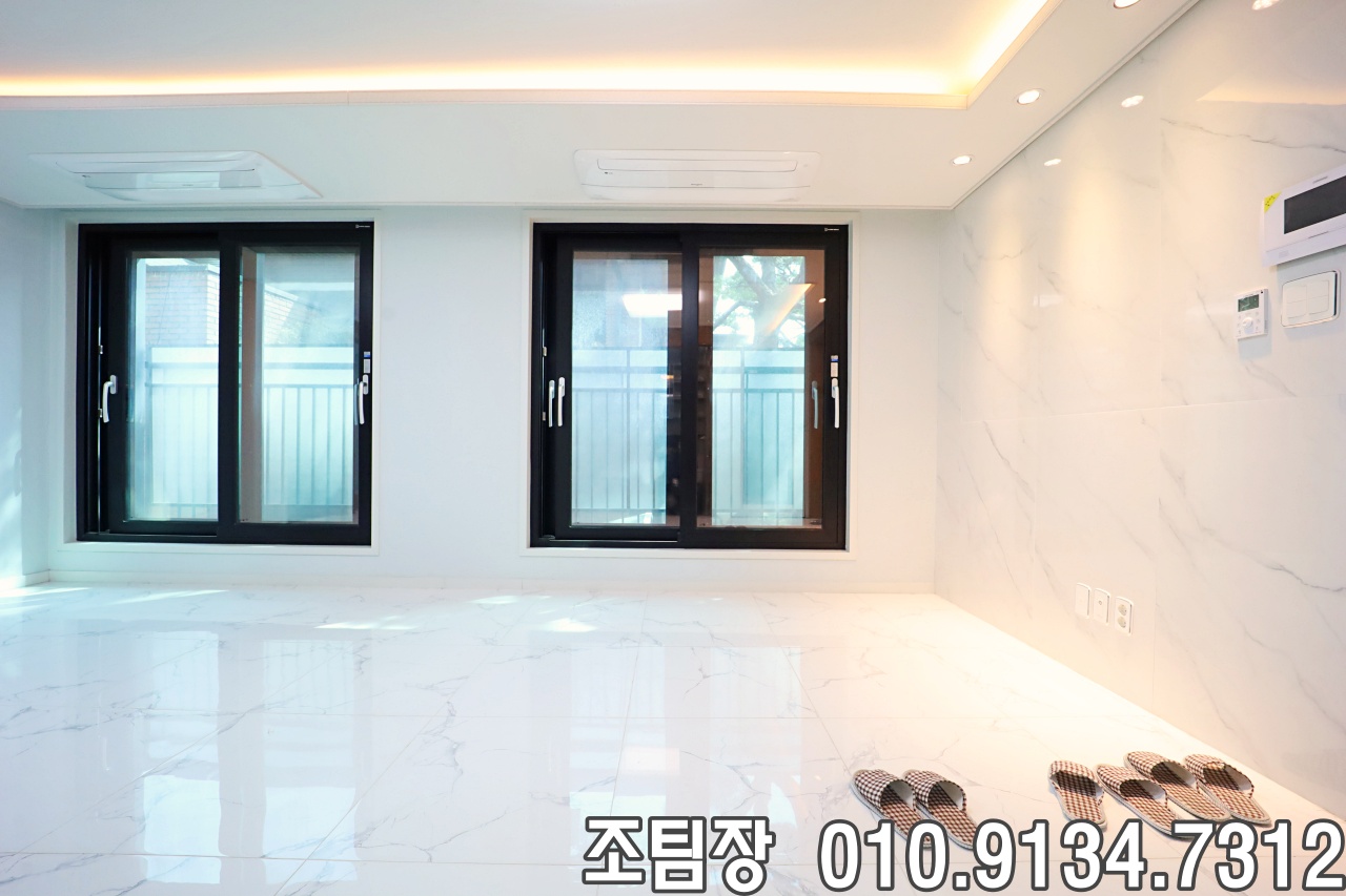 고덕동신축빌라 거실